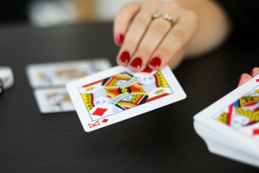 poker table buying guide
